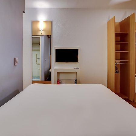 Ibis Vitoria Praia Do Canto Hotell Exteriör bild